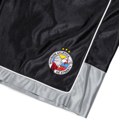 Division Athletica 3/4 Shorts