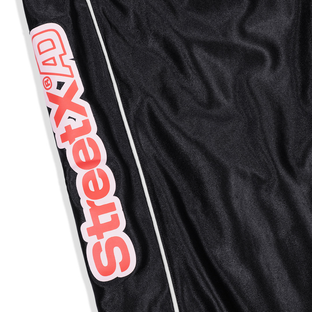 Division Athletica 3/4 Shorts