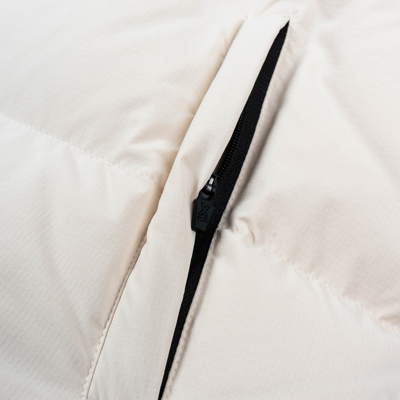 Micro Box Puffer Vest